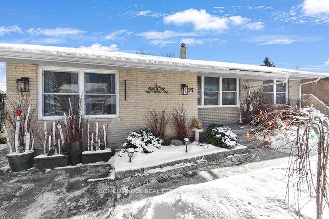 Detached House for sale at 97 Salisbury Avenue, Brockville, 810 - Brockville, K6V 2T6 - MLS: X11960726