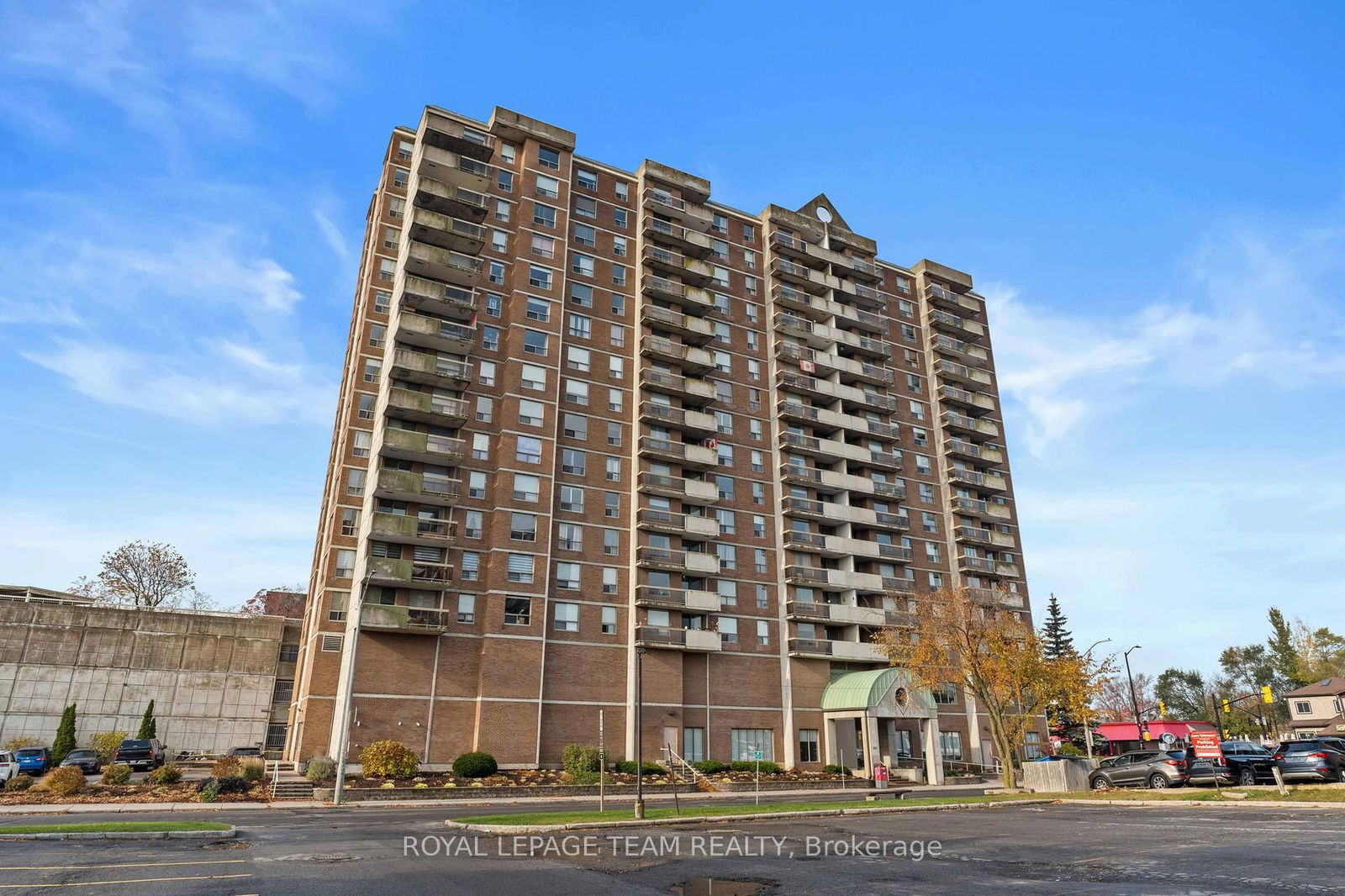 Condo for sale at 510-200 Lafontaine Avenue, Vanier and Kingsview Park, 3402 - Vanier, K1L 8K8 - MLS: X11960879