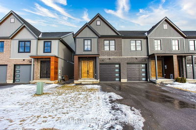 Townhouse for sale at 7487 Splendour Drive, Niagara Falls, Brown, L2H 3V8 - MLS: X11960934