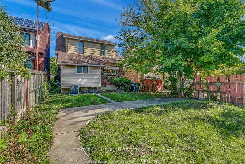 329 Rankin Ave, Windsor, N9B 2R6 | Image 3