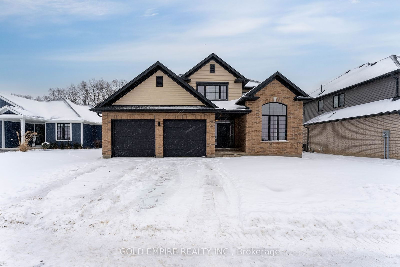 Detached House for sale at 2177 Lockwood Crescent, Strathroy-Caradoc, Mount Brydges, N0L 1W0 - MLS: X11961049