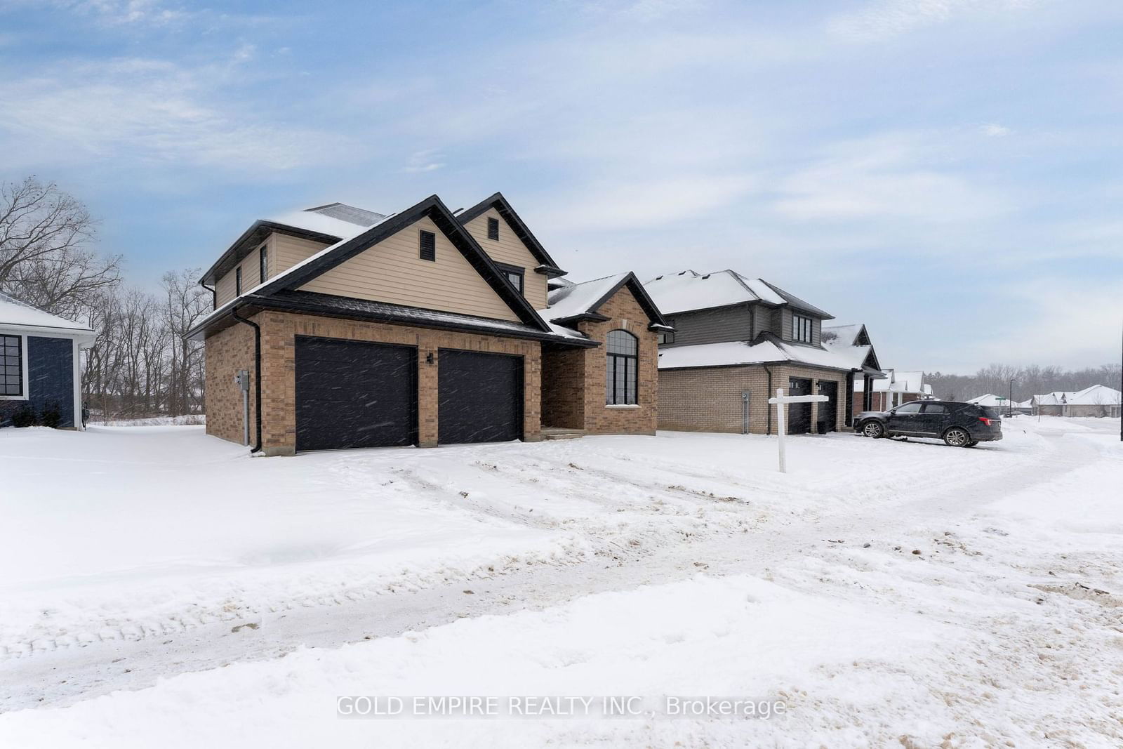 Detached House for sale at 2177 Lockwood Crescent, Strathroy-Caradoc, Mount Brydges, N0L 1W0 - MLS: X11961049