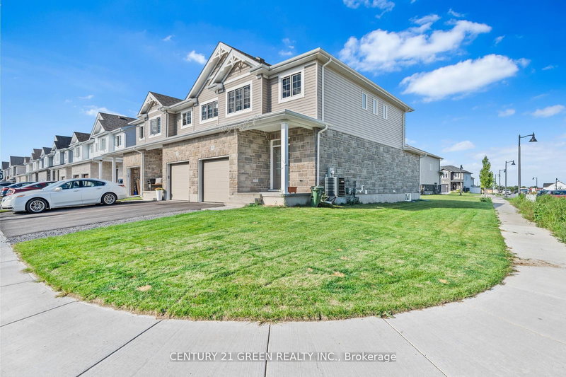 353 Buckthorn Dr W, Kingston, K7P 0S1 | Image 3