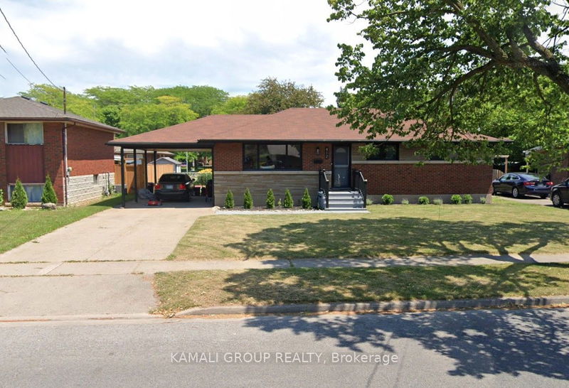 home for lease on Bsmt-412 Bunting Road