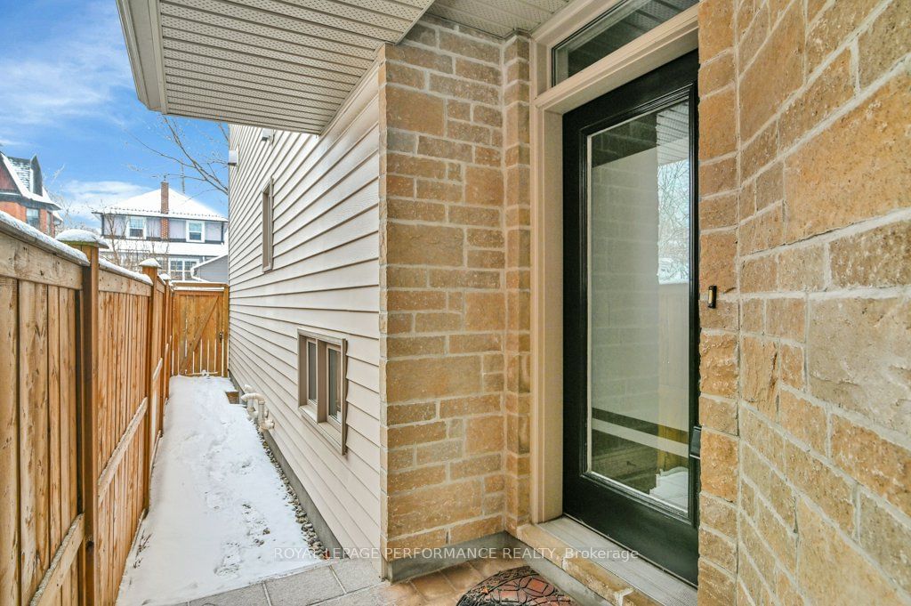 Townhouse sold at 69C Hopewell Avenue, Glebe - Ottawa East and Area, 4403 - Old Ottawa South, K1S 2Y9 - MLS: X11961148