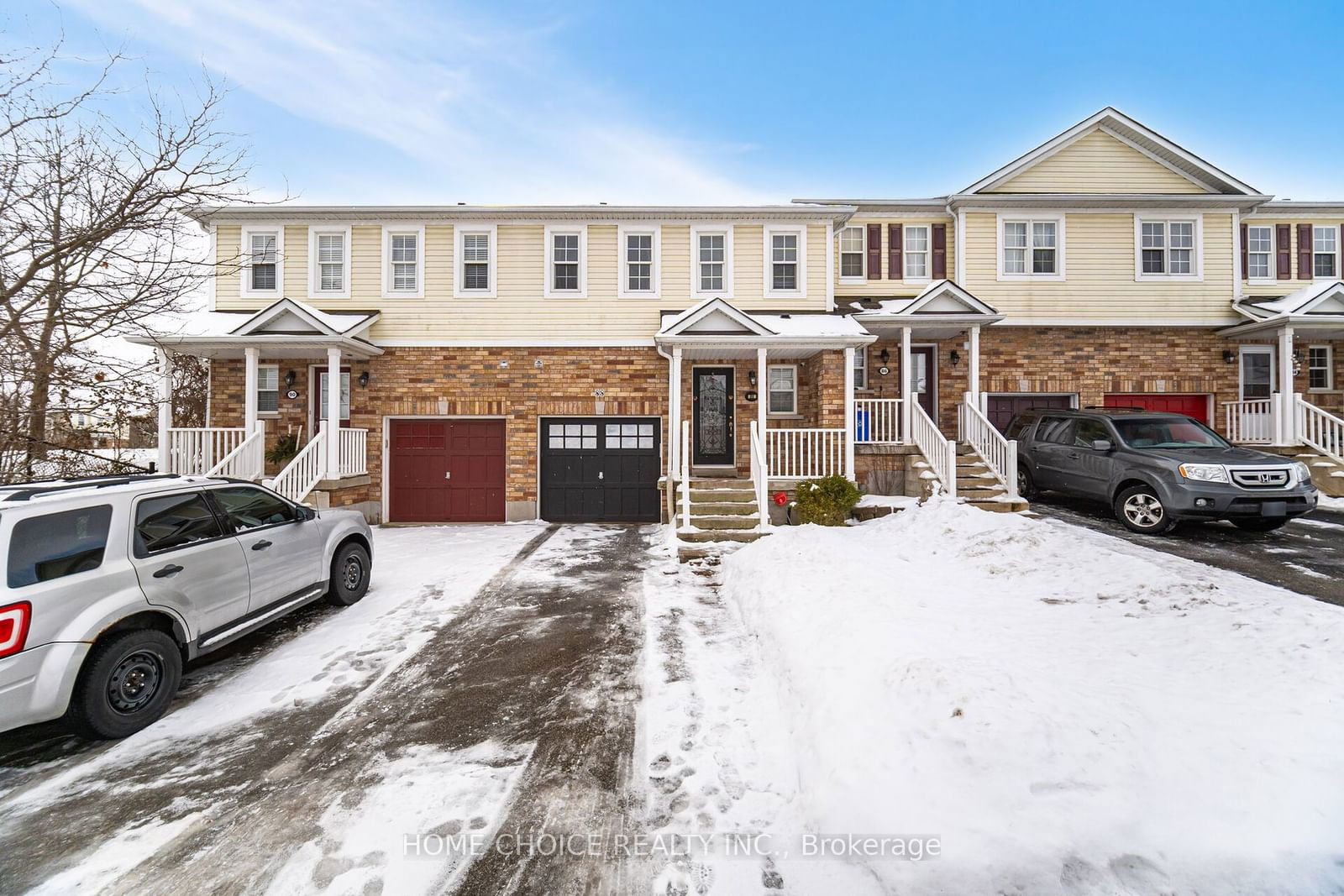 Townhouse for sale at 88 Bloomington Drive, Cambridge, N1P 1J5 - MLS: X11961209