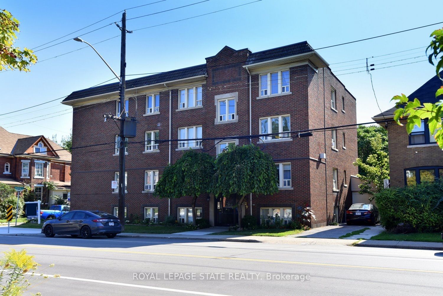 Condo for sale at 6-29 Sherman Avenue, Hamilton, Stipley, L8M 2P6 - MLS: X11961217