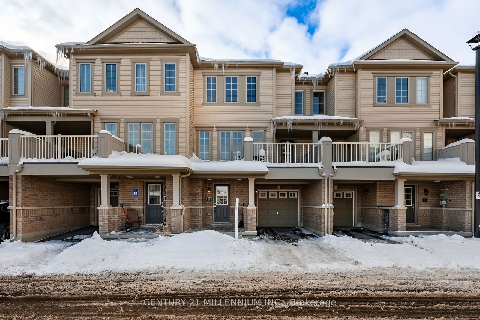 Townhouse for sale at 56-755 Linden Drive, Cambridge, N3H 0E4 - MLS: X11961251