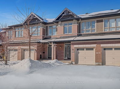 Townhouse for sale at 695 Putney Crescent, Ottawa, Stittsville (South), K2S 2N9 - MLS: X11961446