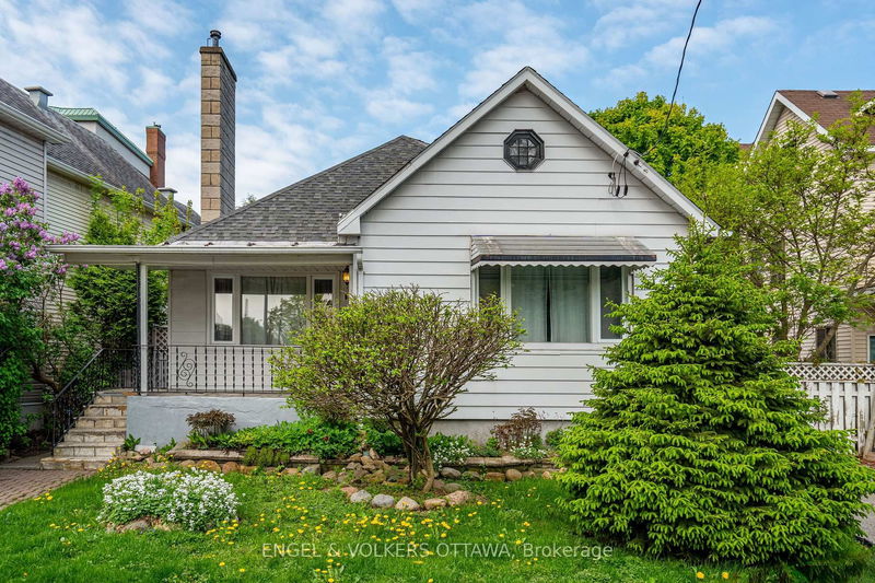 home for sale on 522 CAMBRIDGE Street S