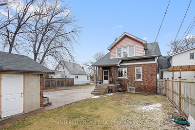 1571 Albert Rd, Windsor - Windsor image-0-4