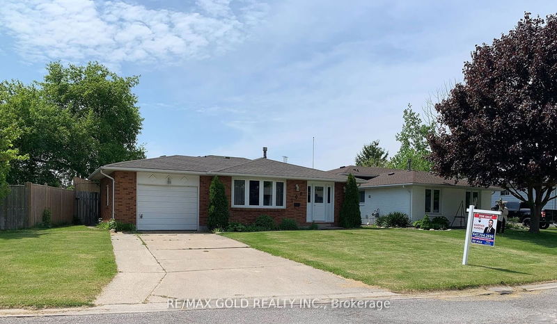 169 Hanna Cres, Sarnia - Sarnia image-0-0