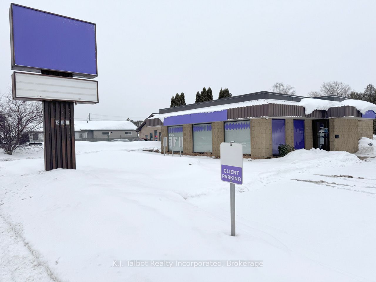 Building at 303 Huron Road, Goderich, Goderich Town