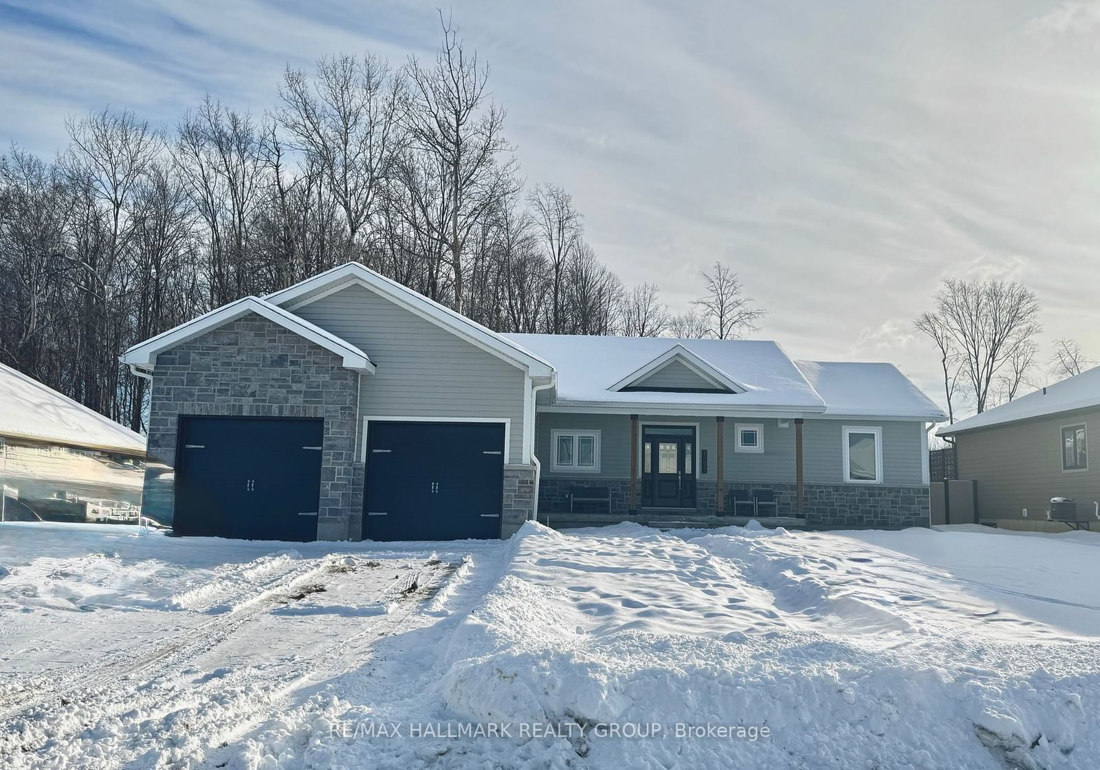 Detached House for sale at 1077 SHEARER Drive, Brockville, 810 - Brockville, K6V 7K1 - MLS: X11962492