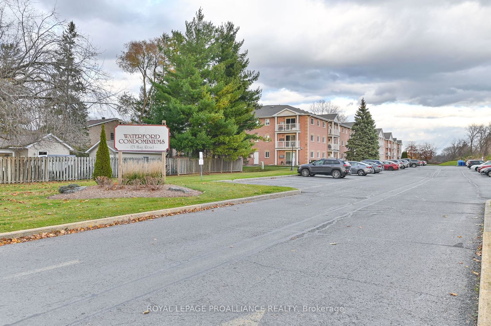 Condo for sale at 213-175 Haig Road, Belleville, K8N 5R7 - MLS: X11962710