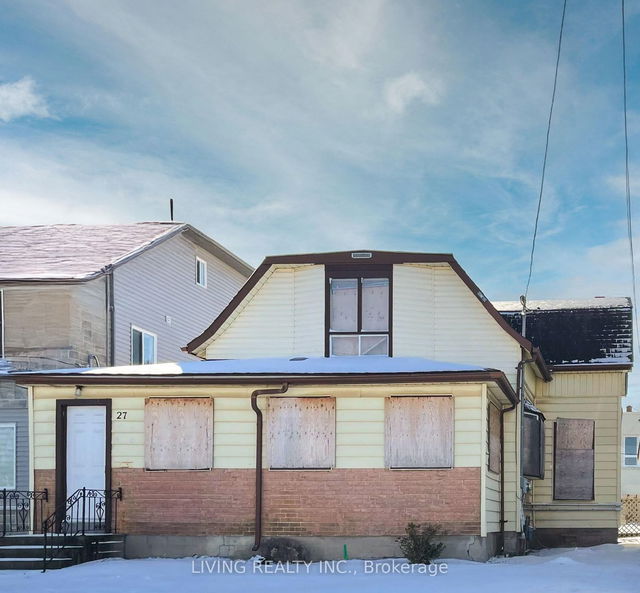 27 Oakdale Avenue