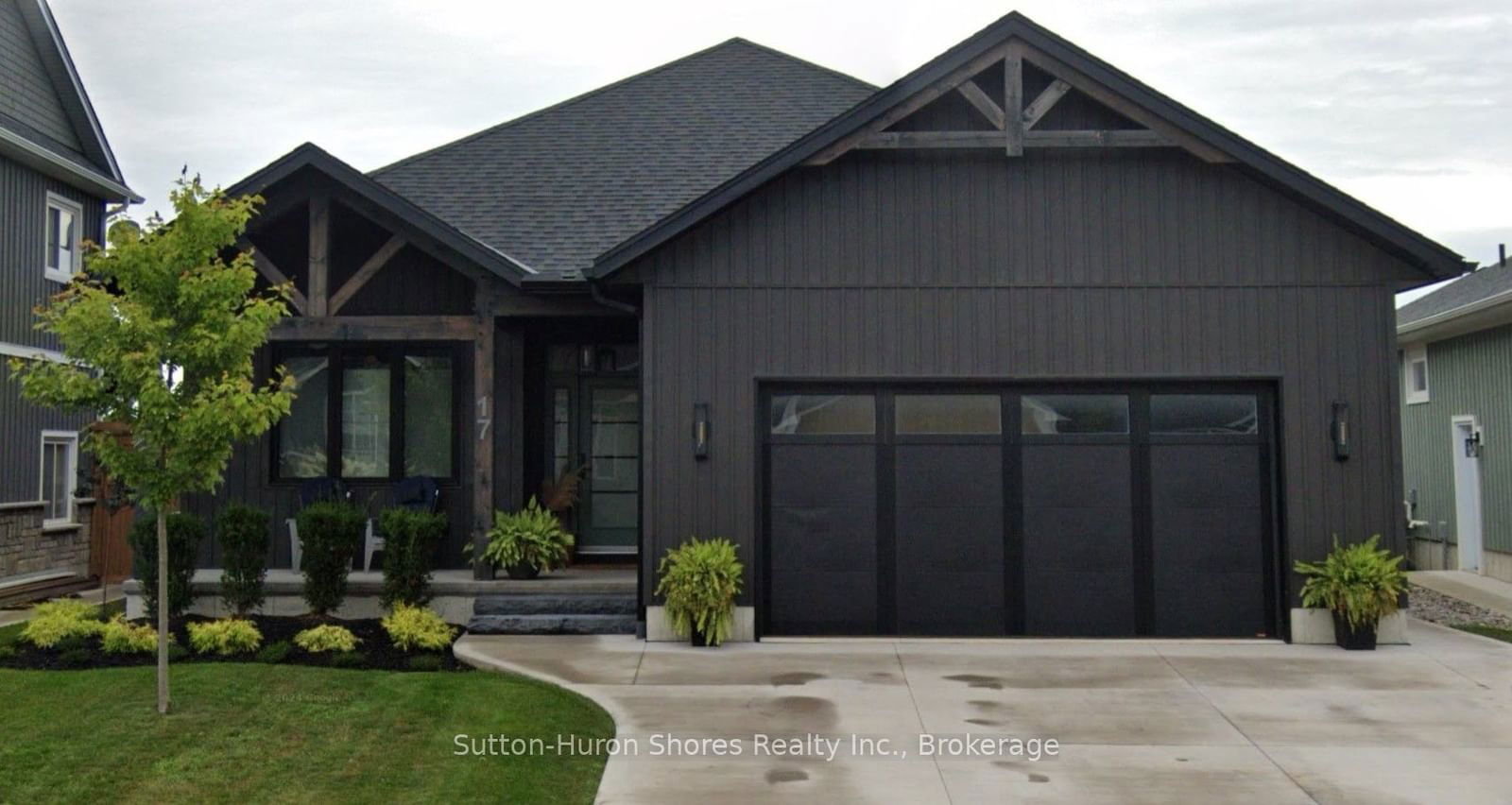 Detached House sold at 17 Westlinks Drive, Saugeen Shores, Saugeen Shores, N0H 2C3 - MLS: X11962975