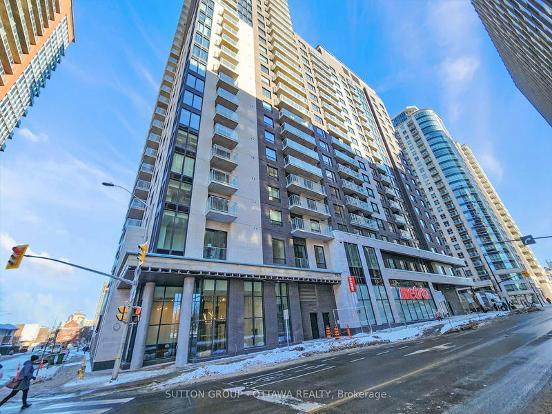 home for lease on 1701-180 George Street