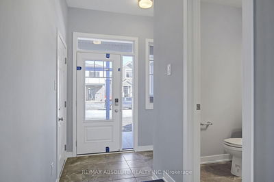 1064 CURRAGLASS Walk, Ottawa - Bellwood - Industrial Park image-0-2