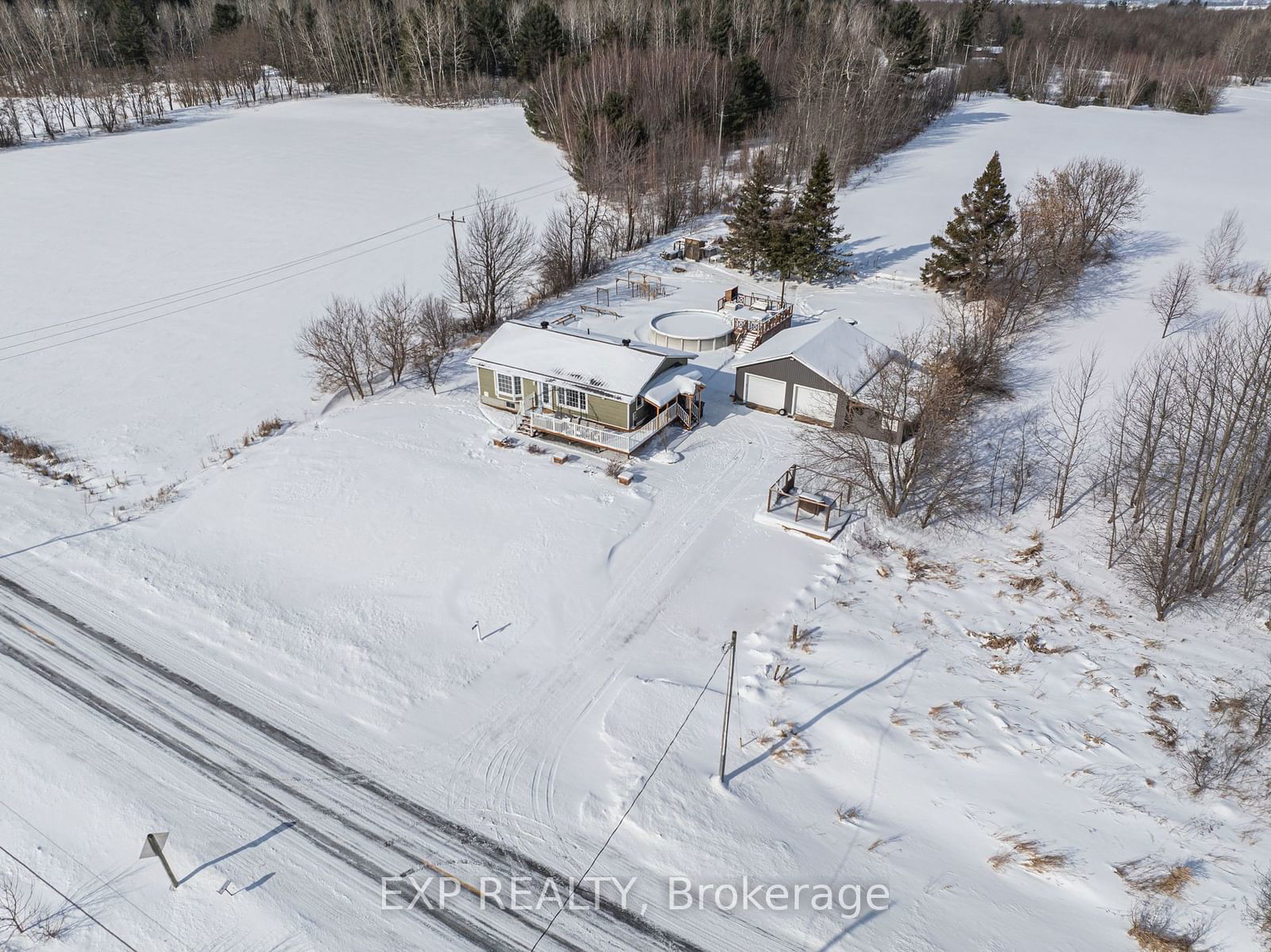 Detached House sold at 651 Concession 10 Road, Alfred and Plantagenet, 608 - Plantagenet, K0B 1L0 - MLS: X11964012