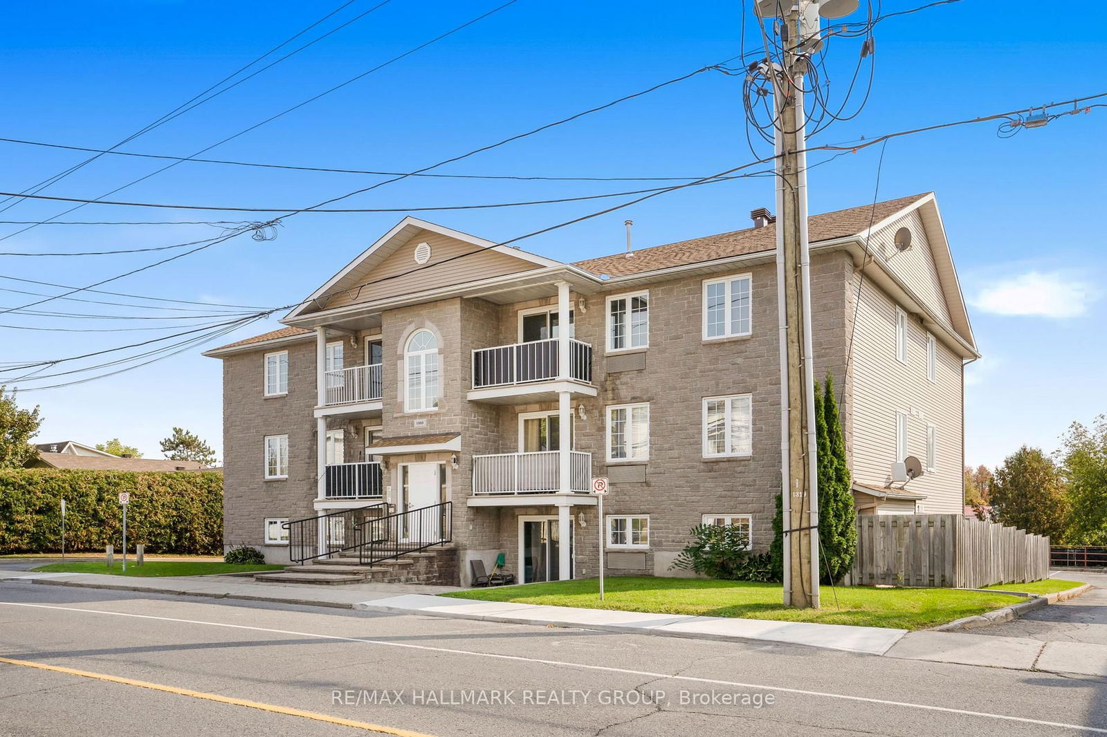 Building at 1005 LAURIER Street, Clarence-Rockland, Town of Rockland