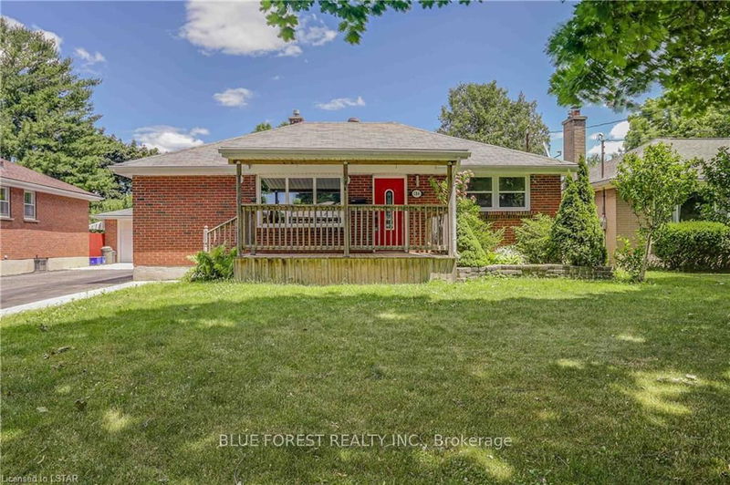 home for sale on 184 Kirkland Crescent