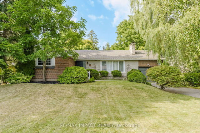5 Acadia Drive