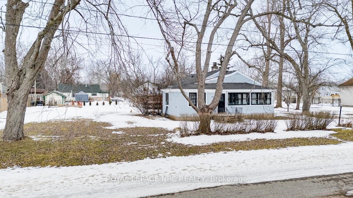 Detached House for sale at 3188 Young Avenue, Fort Erie, 335 - Ridgeway, L0S 1N0 - MLS: X11965102