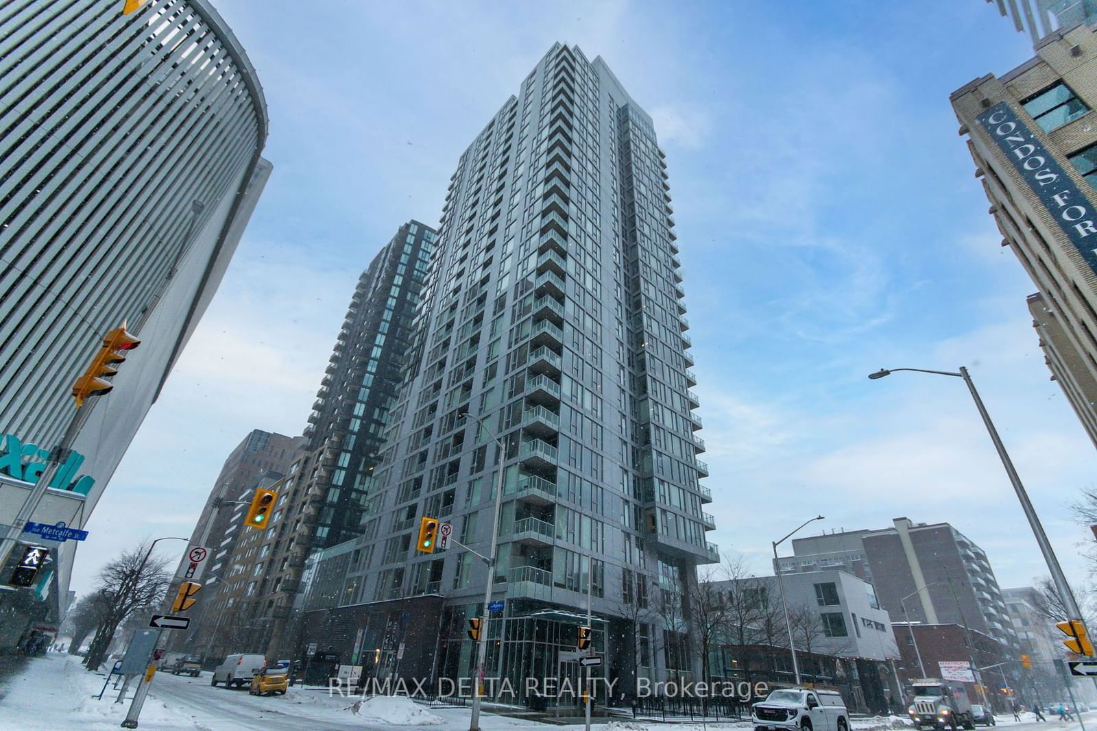 Condo for sale at 905-179 Metcalfe Street, Ottawa Centre, 4102 - Ottawa Centre, K2P 0W1 - MLS: X11965117