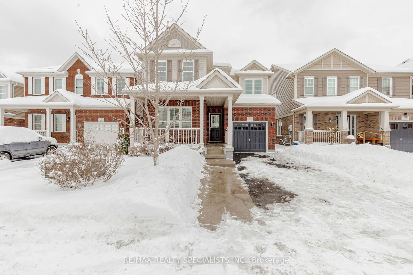 Detached House for sale at 73 Holland Circle, Cambridge, N3C 0E3 - MLS: X11965169