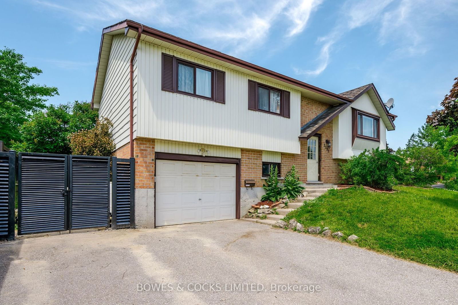 Detached House for sale at 2233 Denure Drive, Peterborough, Monaghan, K9K 1V3 - MLS: X11965263