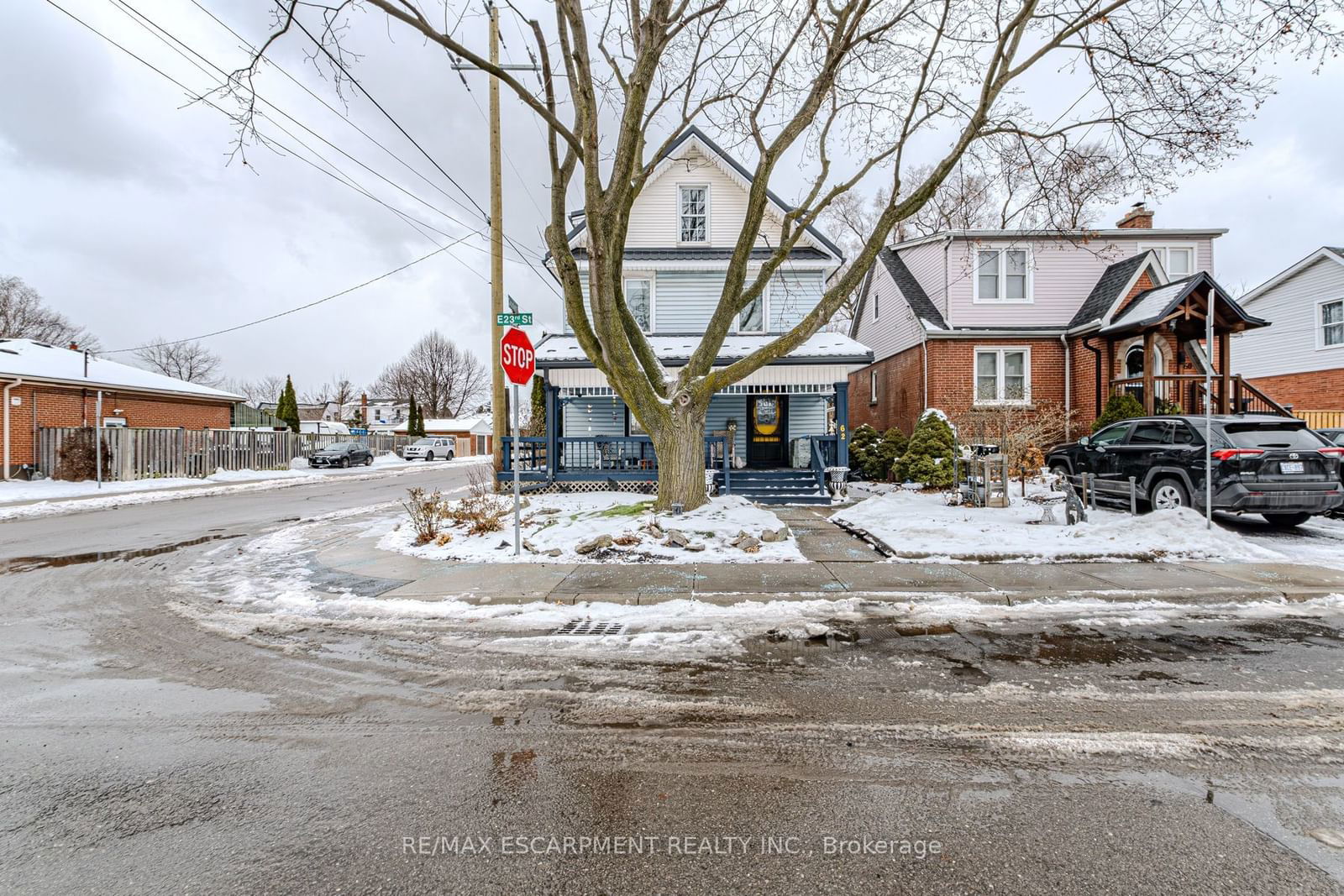 Detached House for sale at 62 East 23rd Street, Hamilton, Eastmount, L8V 2W6 - MLS: X11965387