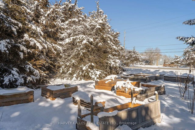 1207 County Rd 9 Road