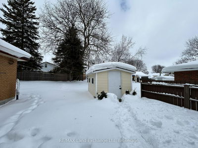 268 Summit Dr, North Huron - Wingham image-0-2