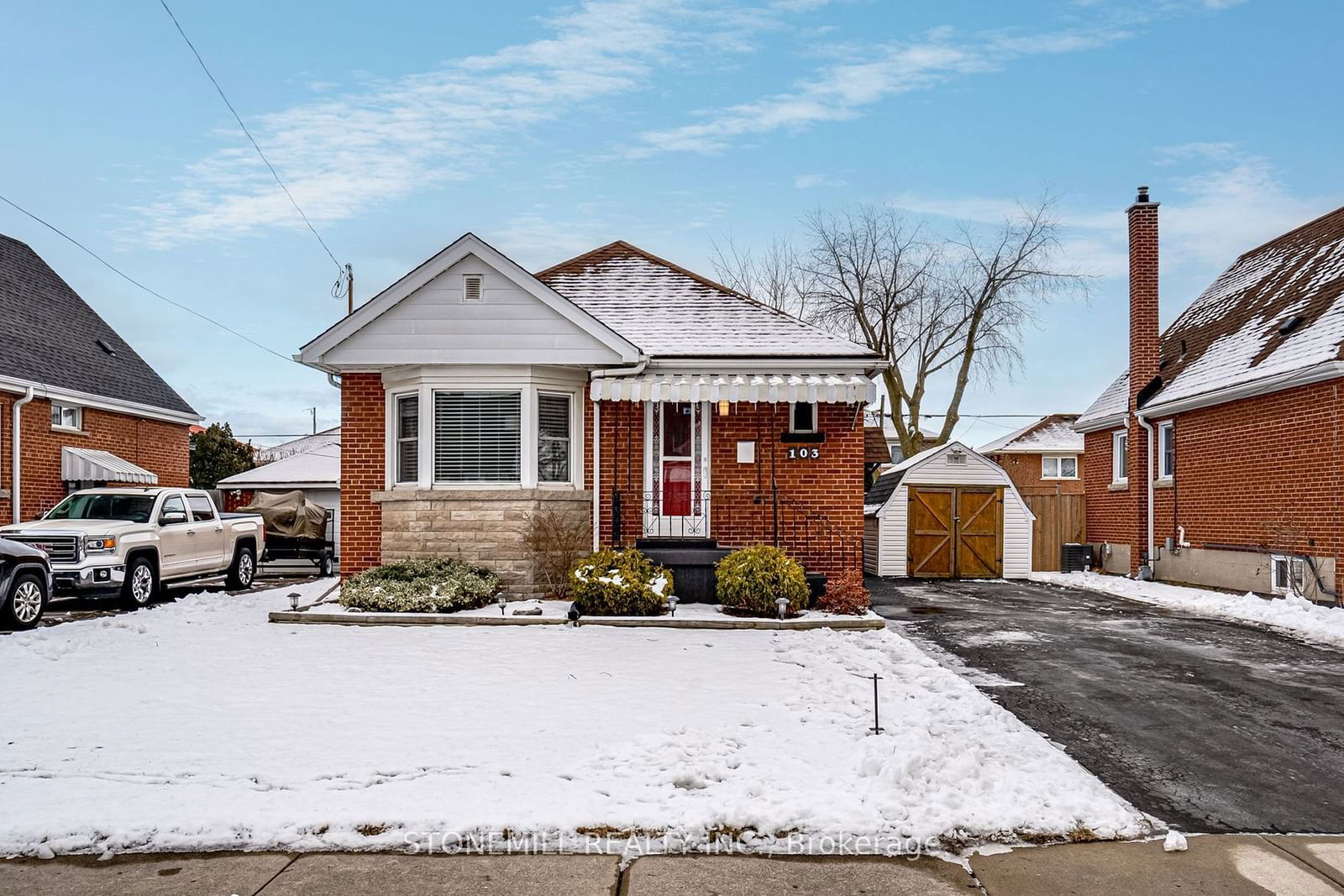 Detached House sold at 103 Adair Avenue, Hamilton, Glenview, L8K 3S4 - MLS: X11965767