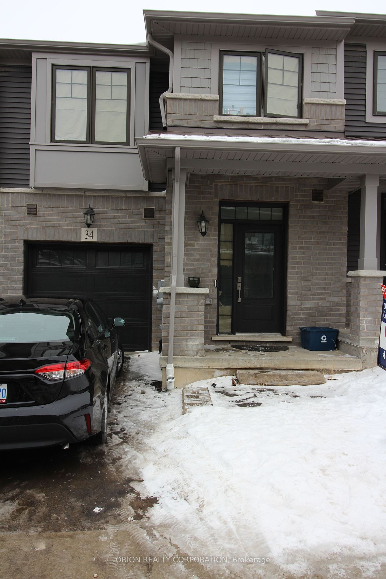 Townhouse for lease at 34-10 Birmingham Drive, Cambridge, N1R 0C5 - MLS: X11965895