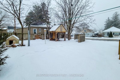 727 College Avenue — photo 4