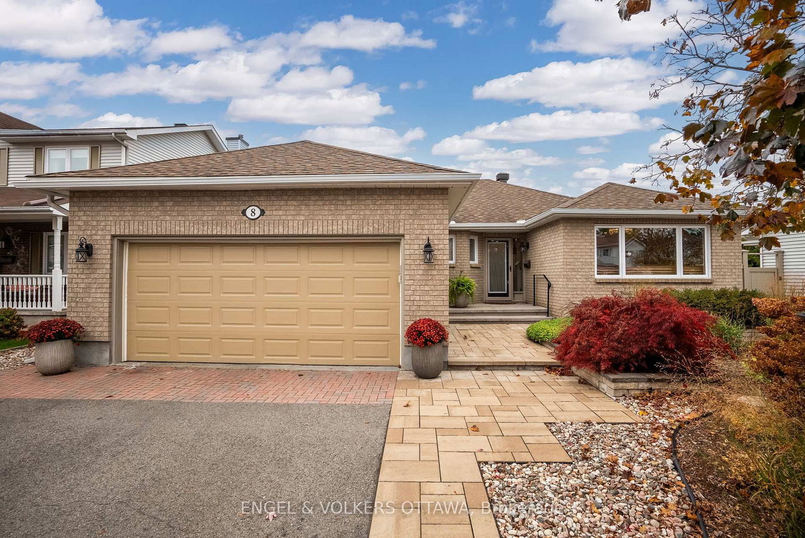 Building at 8 RANDALL JAMES Drive, Ottawa, Stittsville (Central)