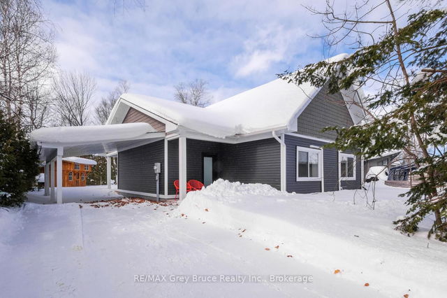 32 Southampton Parkway