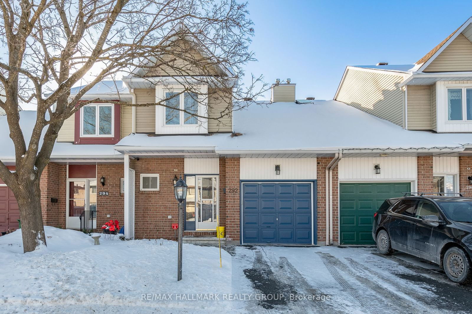 Townhouse sold at 292 Pickford Drive, Kanata, 9002 - Kanata - Katimavik, K2L 3T5 - MLS: X11967436