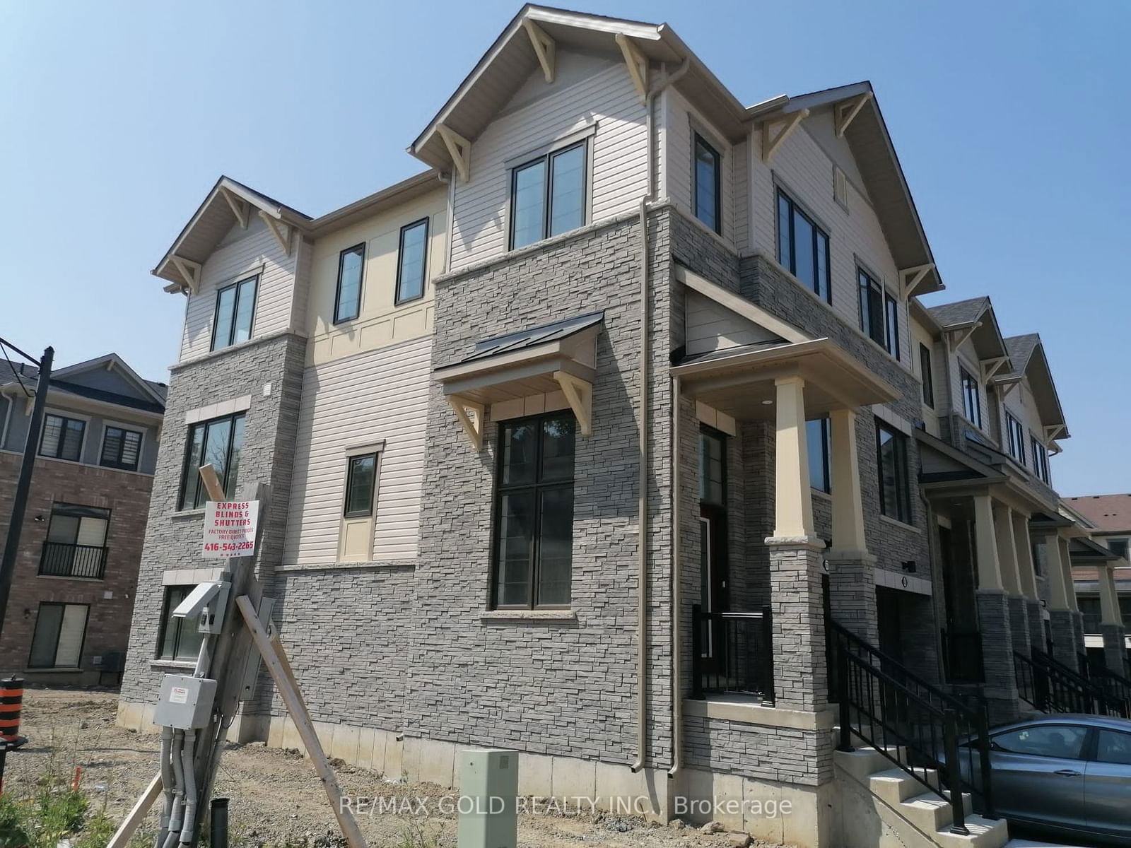 Townhouse for lease at 67-185 Bedrock Drive, Hamilton, Stoney Creek Mountain, L8J 0M5 - MLS: X11967557