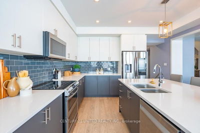 531 Clayton Ave, Smith-Ennismore-Lakefield - Rural Smith-Ennismore-Lakefield image-0-2