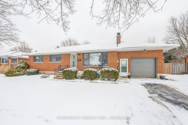 home for sale on 37 Lyndale Avenue