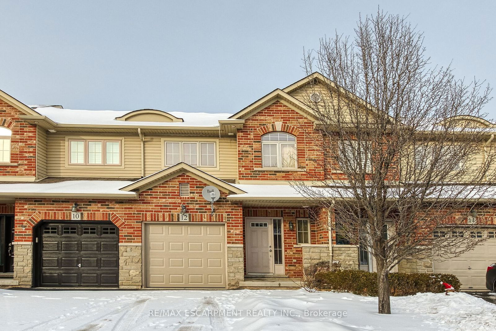 Townhouse for sale at 12 Marina Point Crescent, Hamilton, Stoney Creek, L8E 0E4 - MLS: X11967628