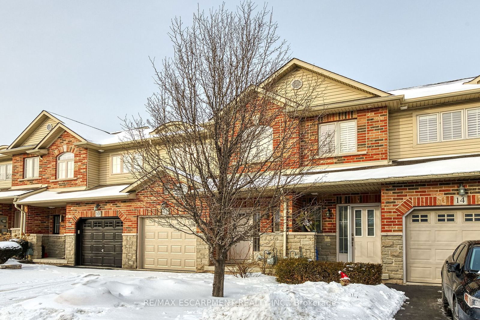 Townhouse for sale at 12 Marina Point Crescent, Hamilton, Stoney Creek, L8E 0E4 - MLS: X11967628