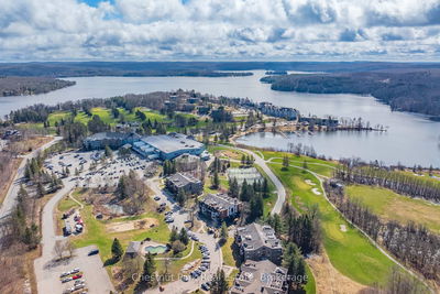 Unit 52-107 — 1235 DEERHURST Dr, Huntsville - Chaffey