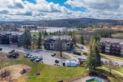 Unit 52-107 — 1235 DEERHURST Dr, Huntsville - Chaffey image-0-3