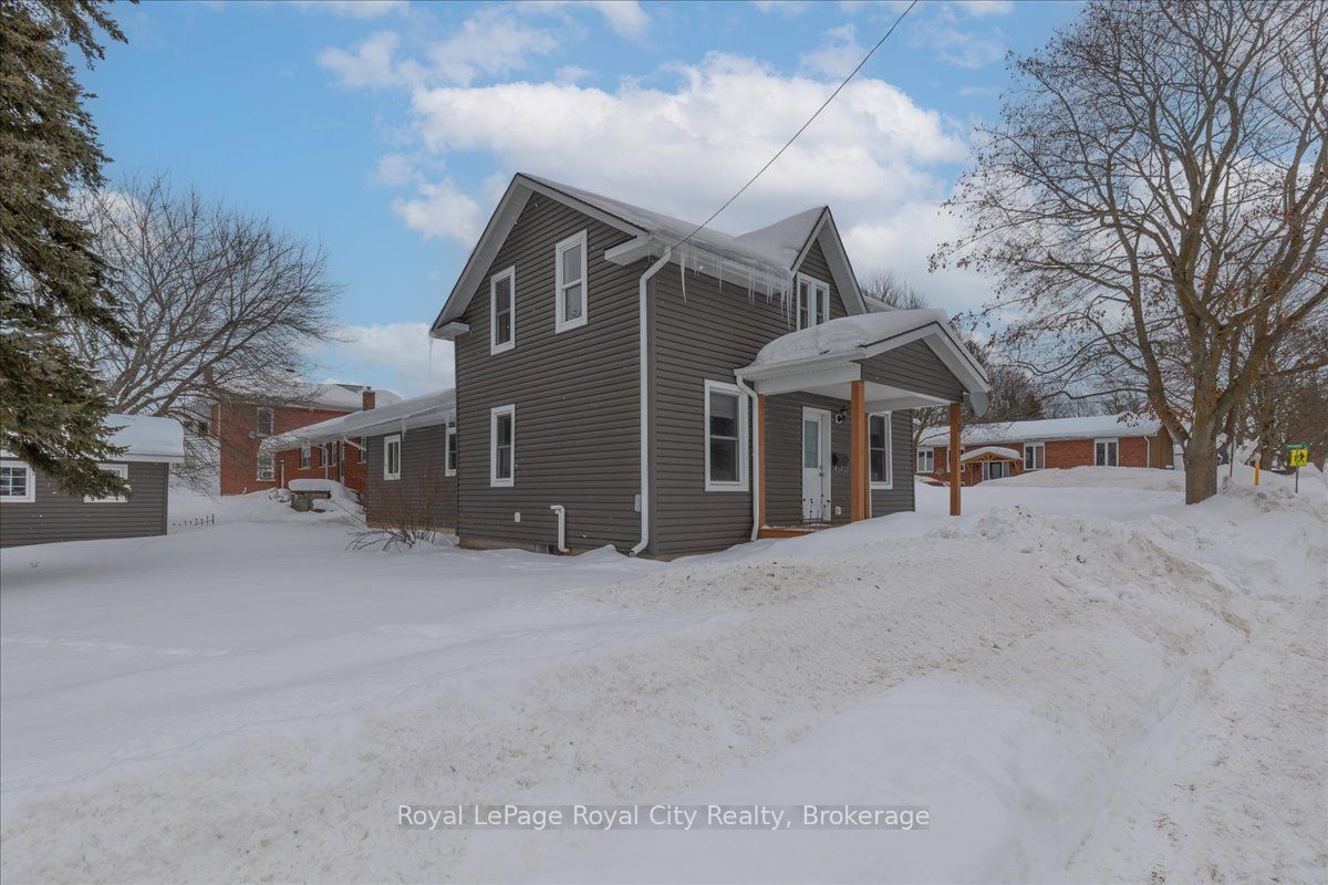 Building at 103 Victoria Street, North Huron, Wingham