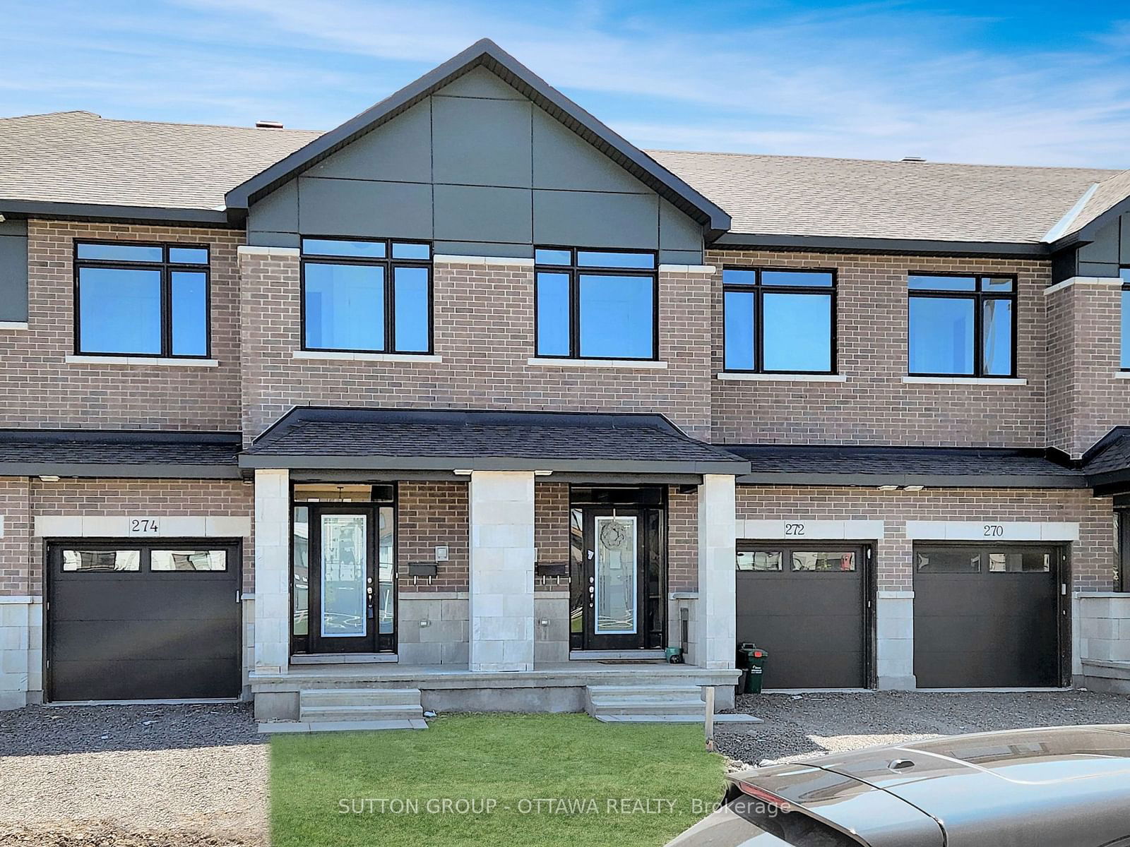 Townhouse for lease at 274 Darjeeling Avenue, Barrhaven, 7704 - Barrhaven - Heritage Park, K2J 6Z1 - MLS: X11967868