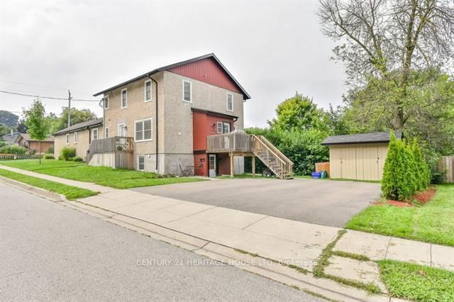 107 Tait Street